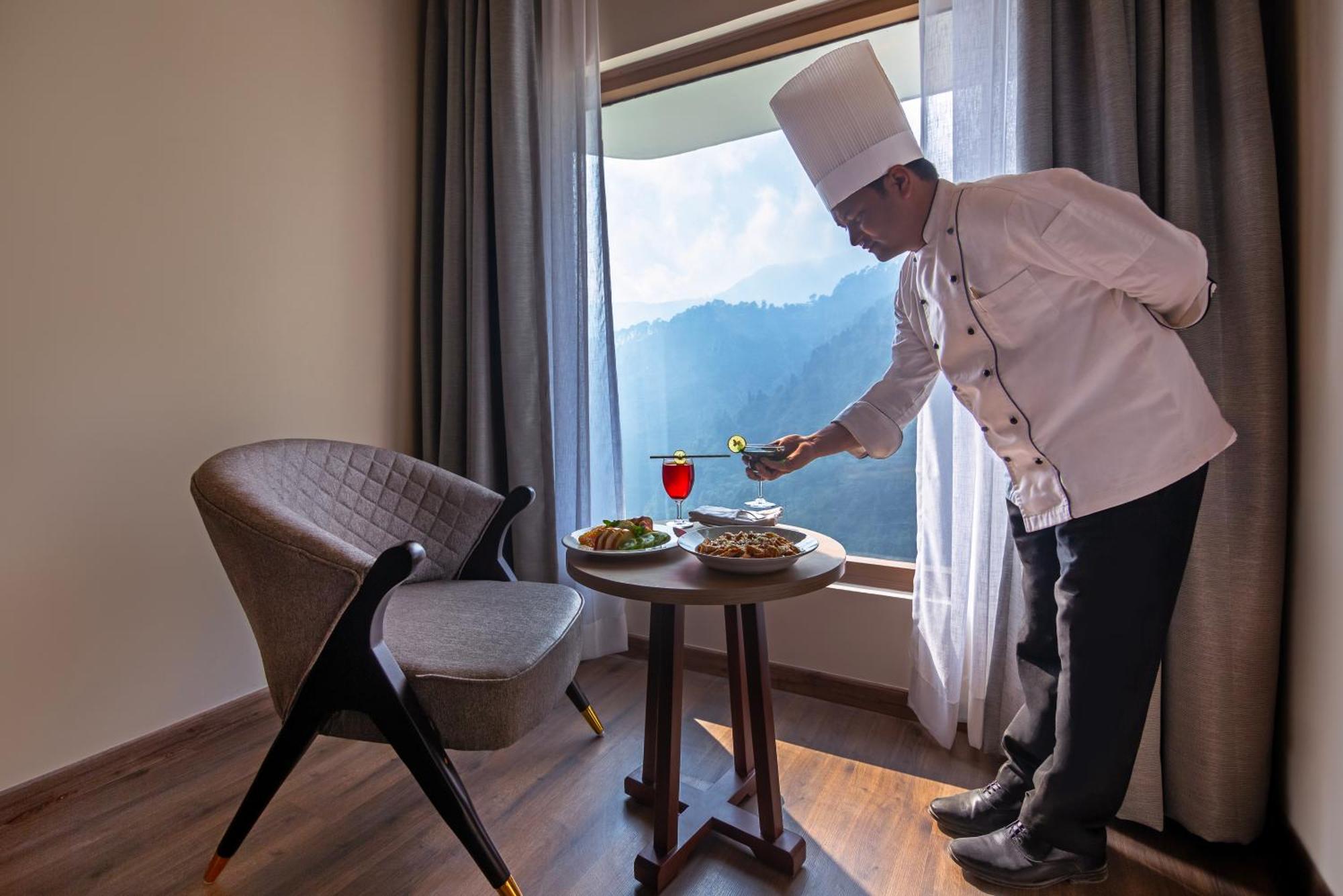 Sterling Nainital Hotel Bagian luar foto