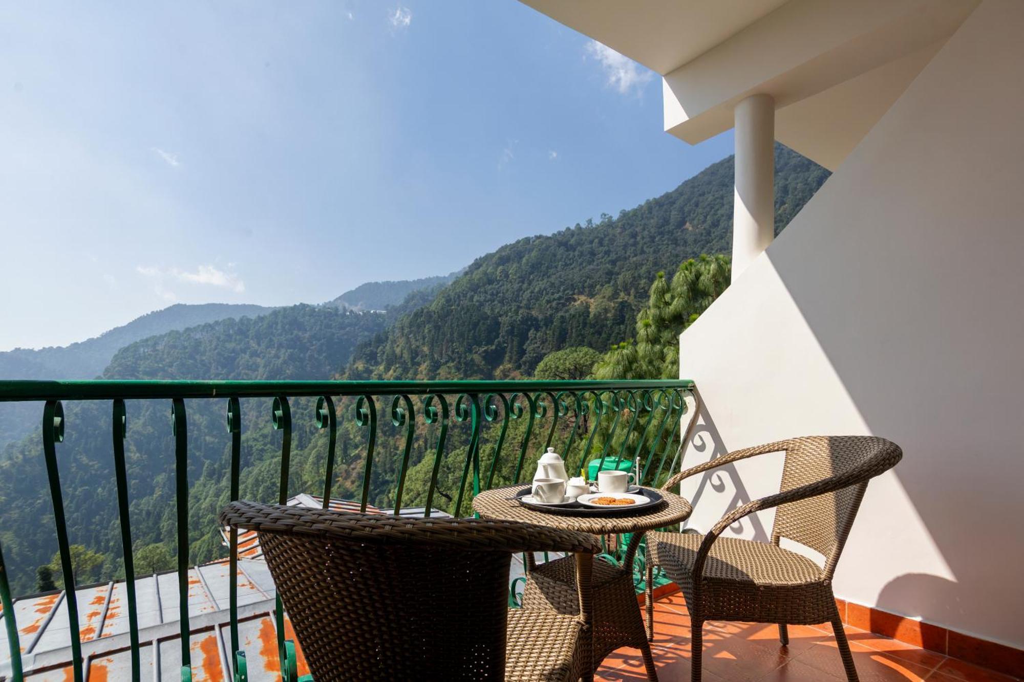 Sterling Nainital Hotel Bagian luar foto