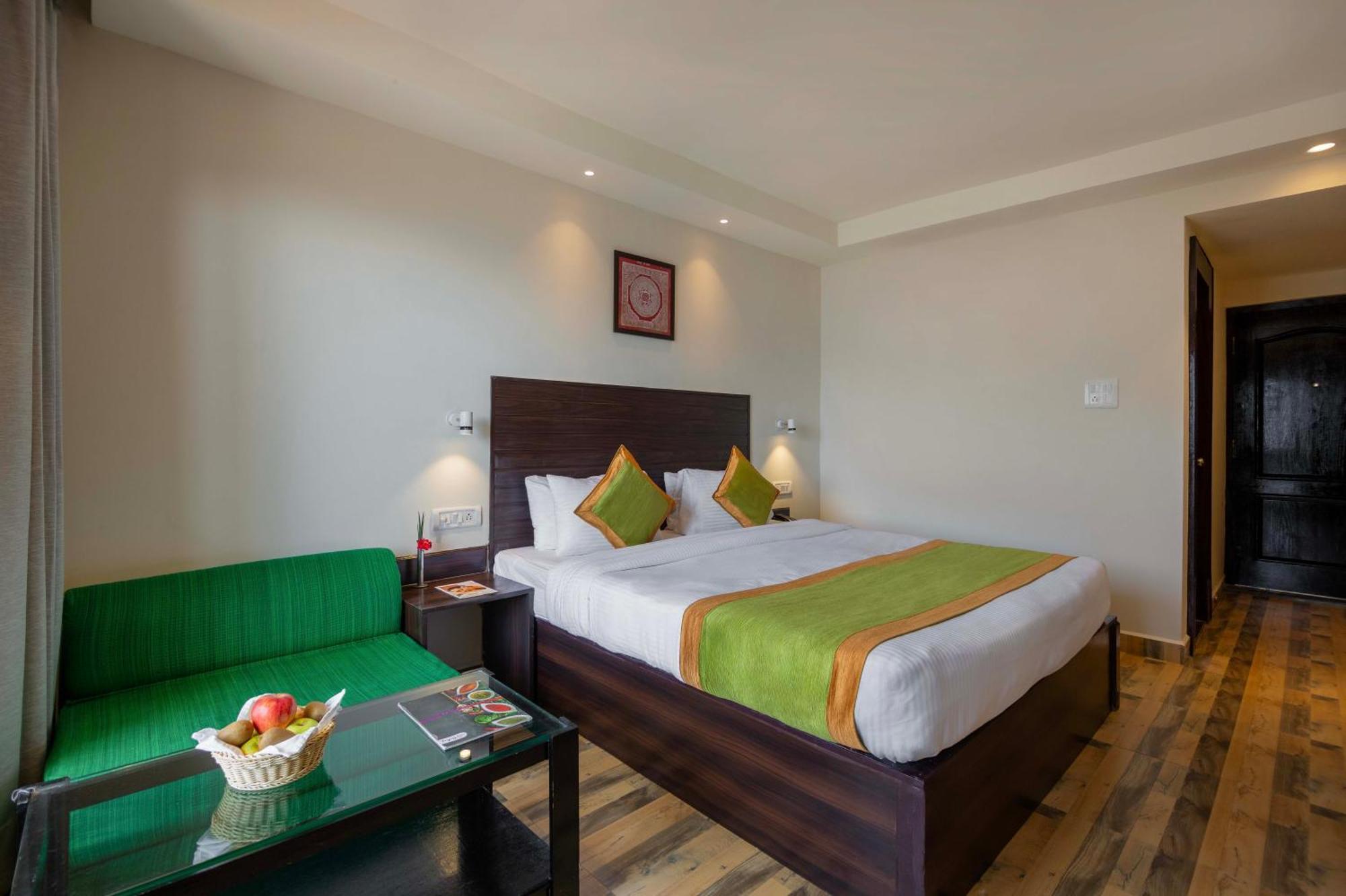 Sterling Nainital Hotel Bagian luar foto