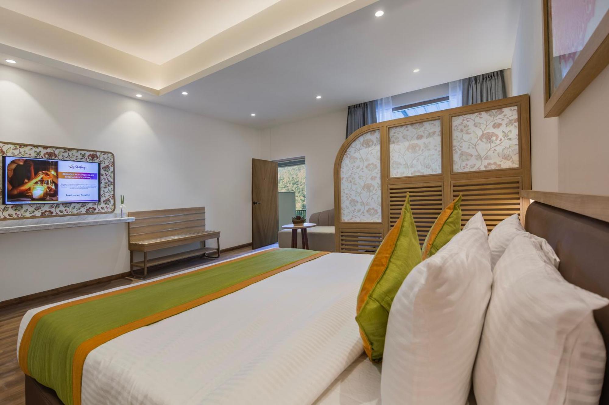 Sterling Nainital Hotel Bagian luar foto